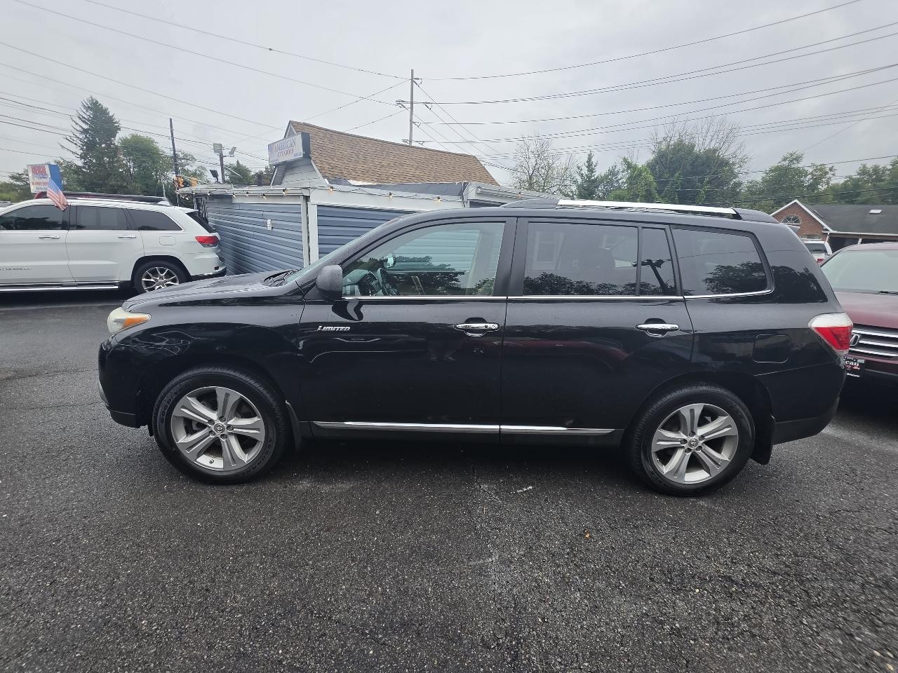 Toyota Highlander 4WD 4dr V6 Limited (Natl) 2012