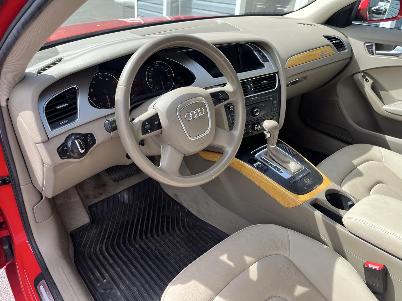 Audi A4 4dr Sdn Auto 2.0T quattro Prem 2009