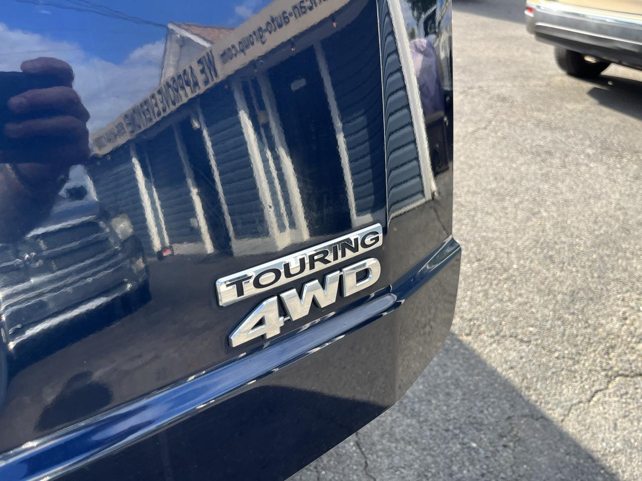 Honda Pilot 4WD 4dr Touring w/RES & Navi 2012