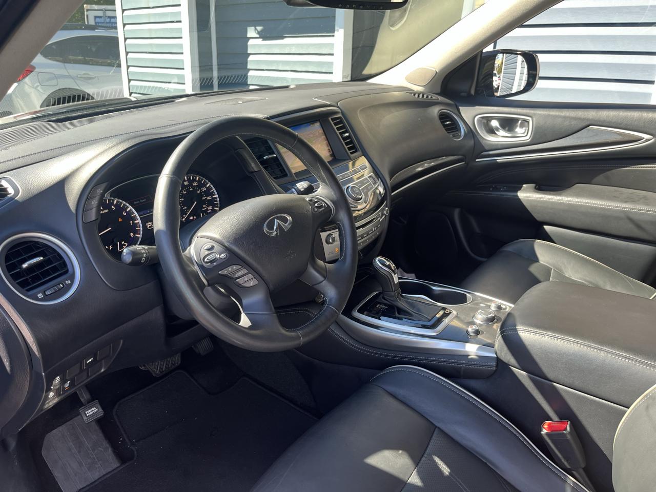 Infiniti QX60 2019.5 LUXE AWD 2019
