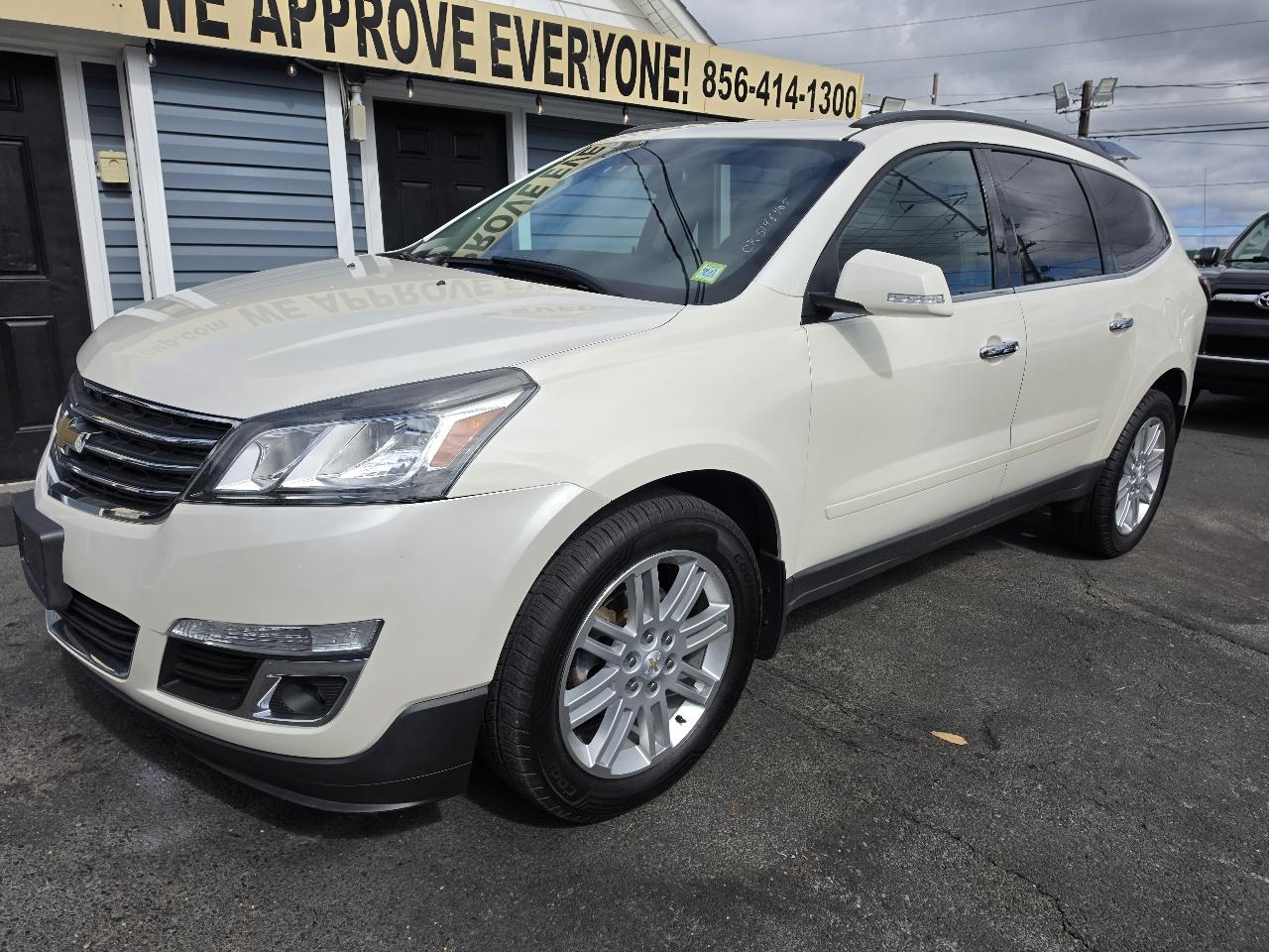 Chevrolet Traverse AWD 4dr LT w/1LT 2015