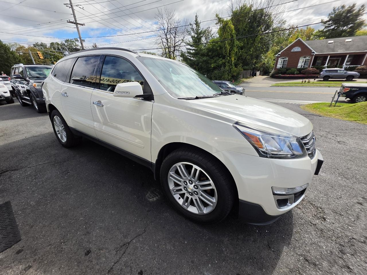 Chevrolet Traverse AWD 4dr LT w/1LT 2015