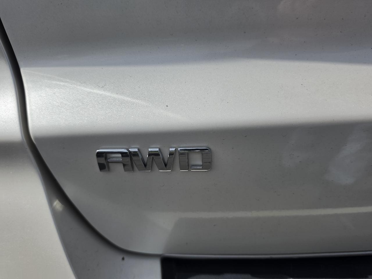 Chevrolet Traverse AWD 4dr LT w/1LT 2015