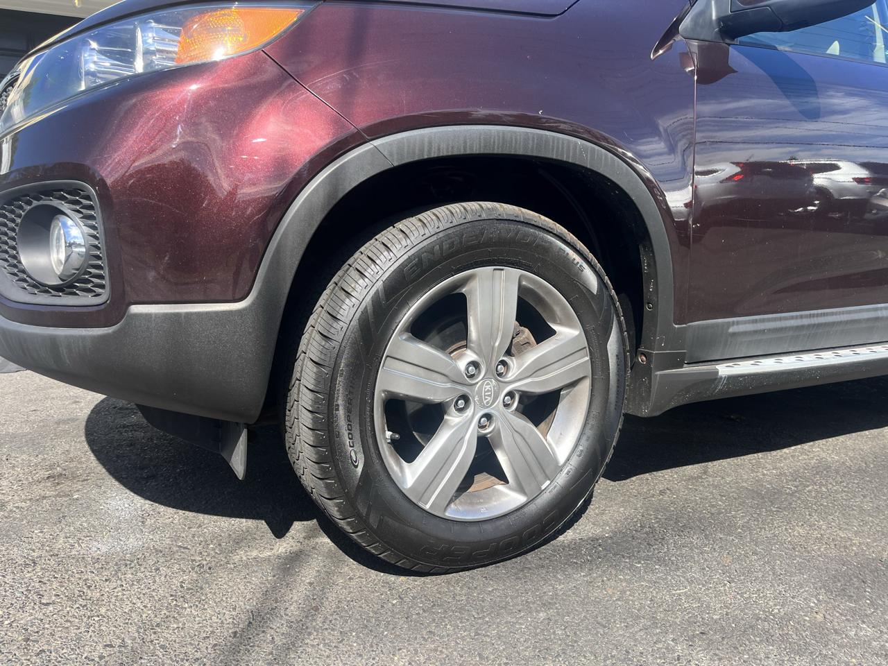 Kia Sorento 2WD 4dr V6 EX 2012