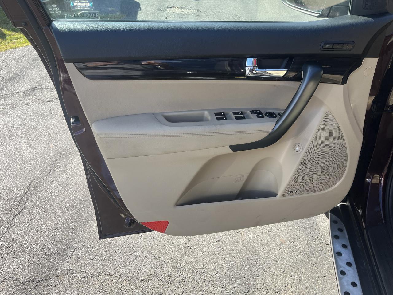 Kia Sorento 2WD 4dr V6 EX 2012