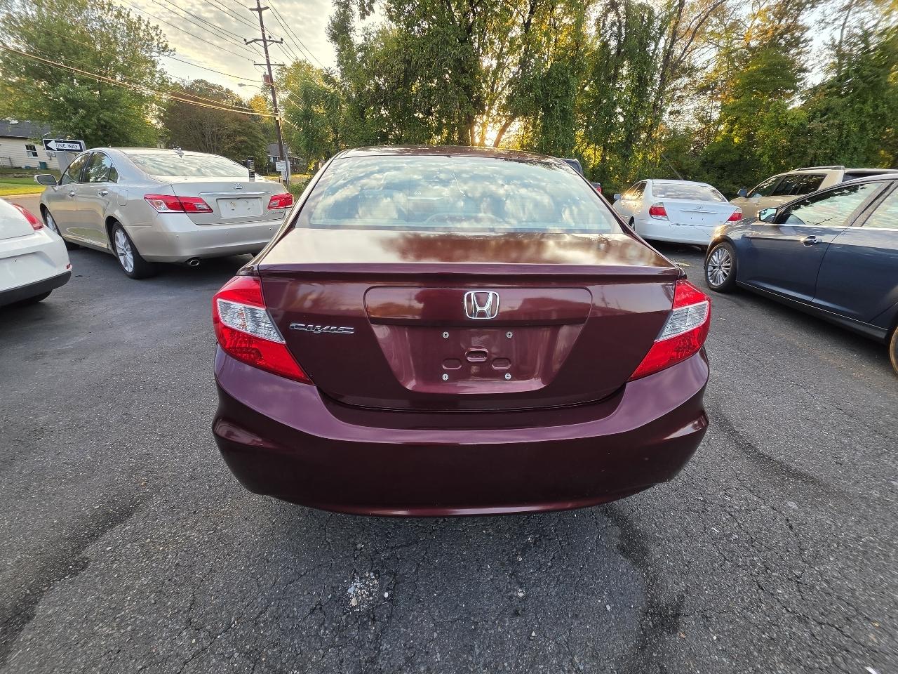 Honda Civic Sdn 4dr Auto LX 2012