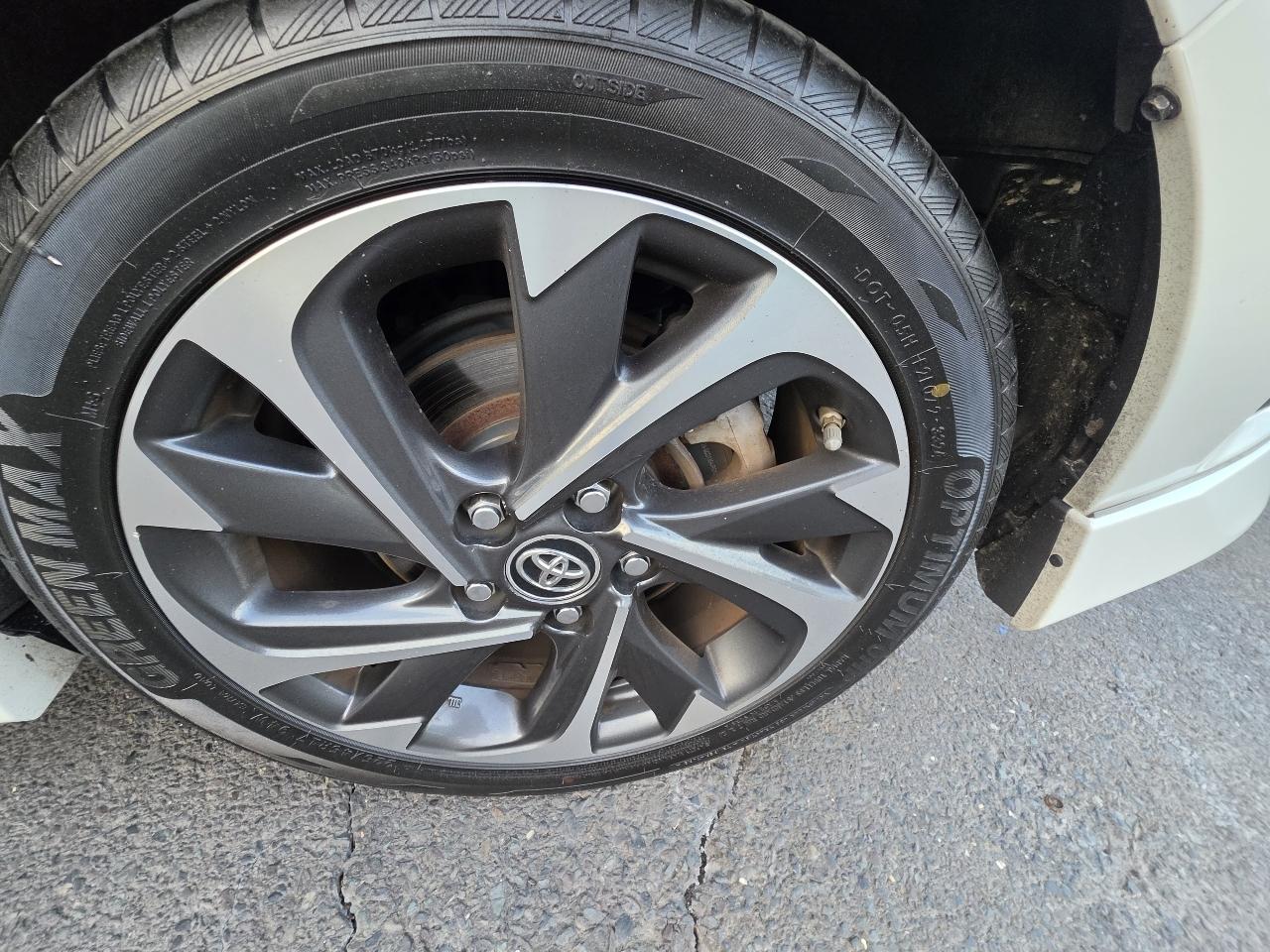 Toyota Corolla iM CVT (Natl) 2018