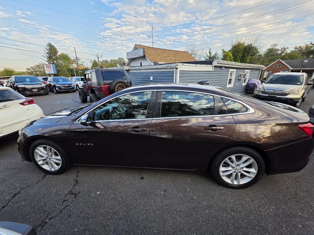 Chevrolet Malibu 4dr Sdn LT w/1LT 2016