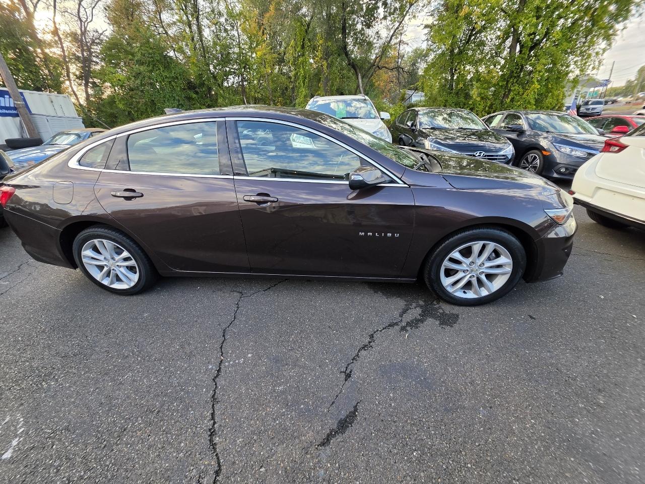 Chevrolet Malibu 4dr Sdn LT w/1LT 2016