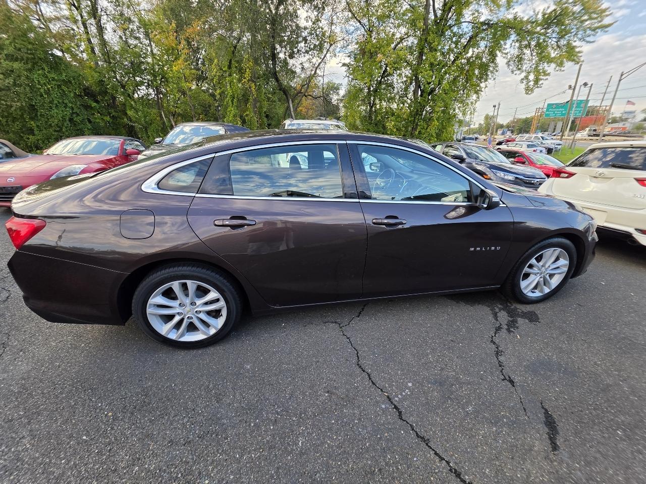 Chevrolet Malibu 4dr Sdn LT w/1LT 2016