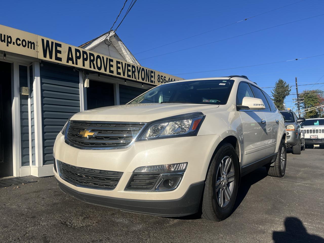 Chevrolet Traverse AWD 4dr LT w/2LT 2015