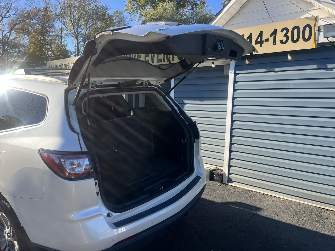 Chevrolet Traverse AWD 4dr LT w/2LT 2015