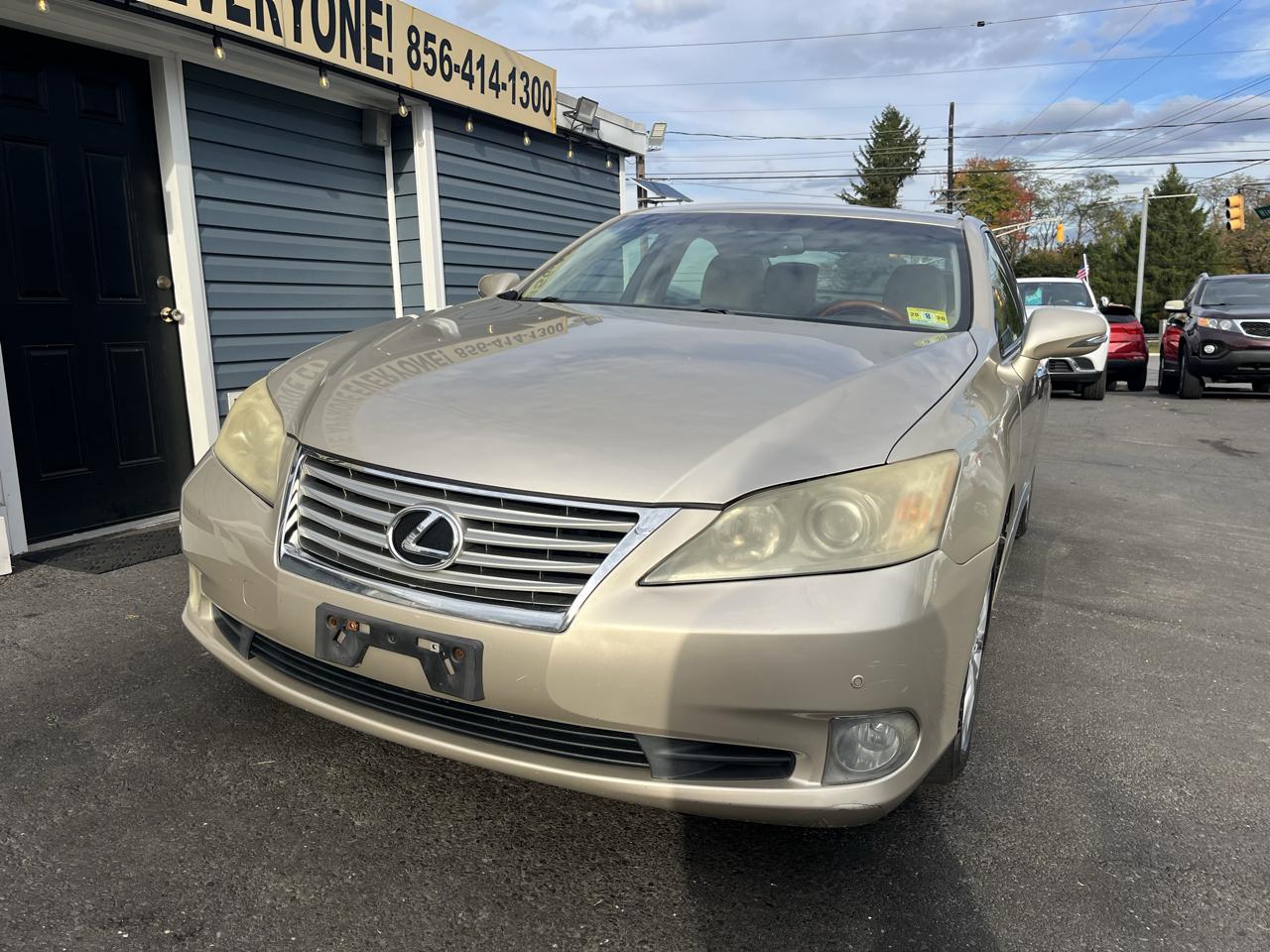 Lexus ES 350 4dr Sdn 2011