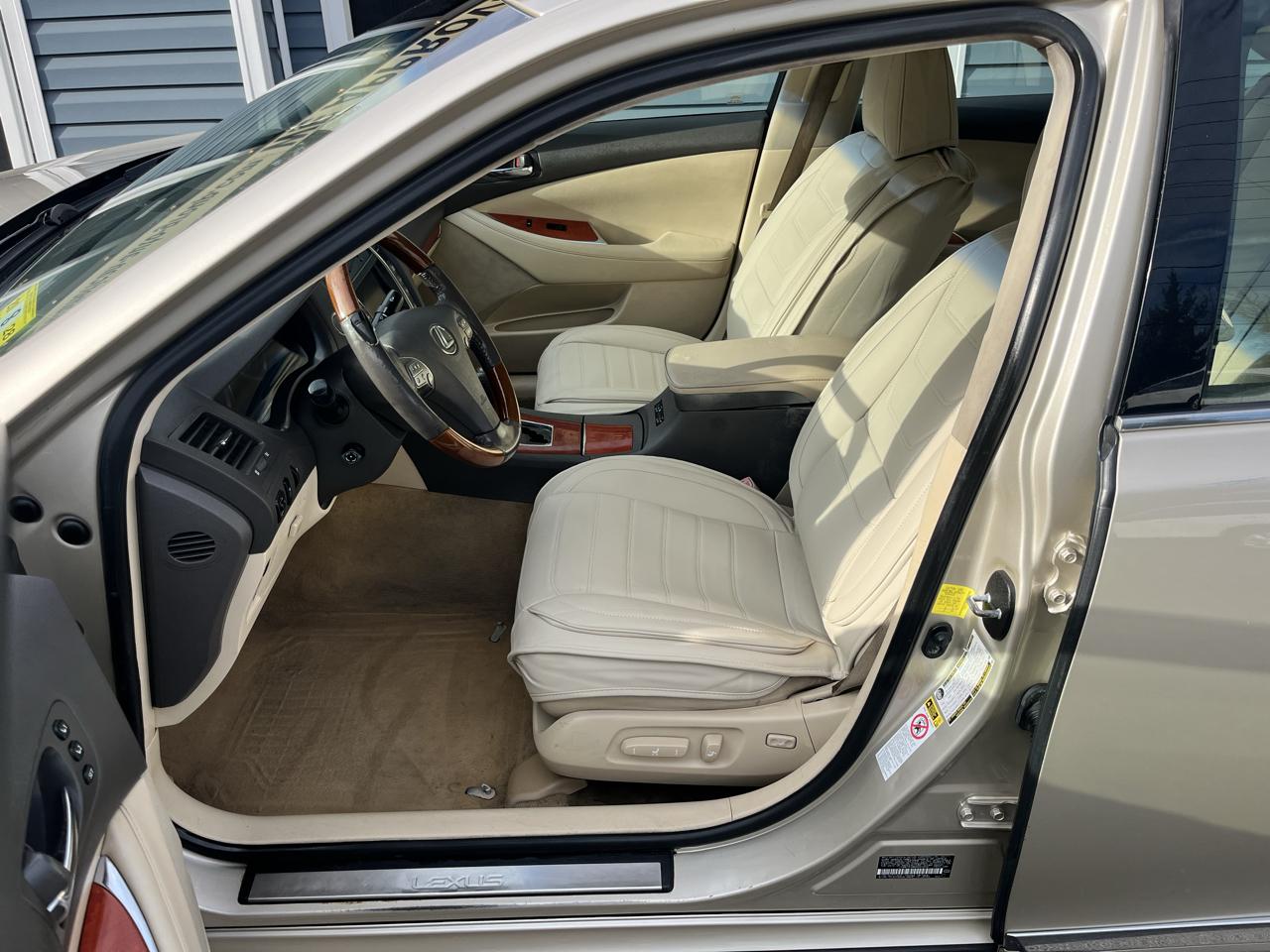Lexus ES 350 4dr Sdn 2011