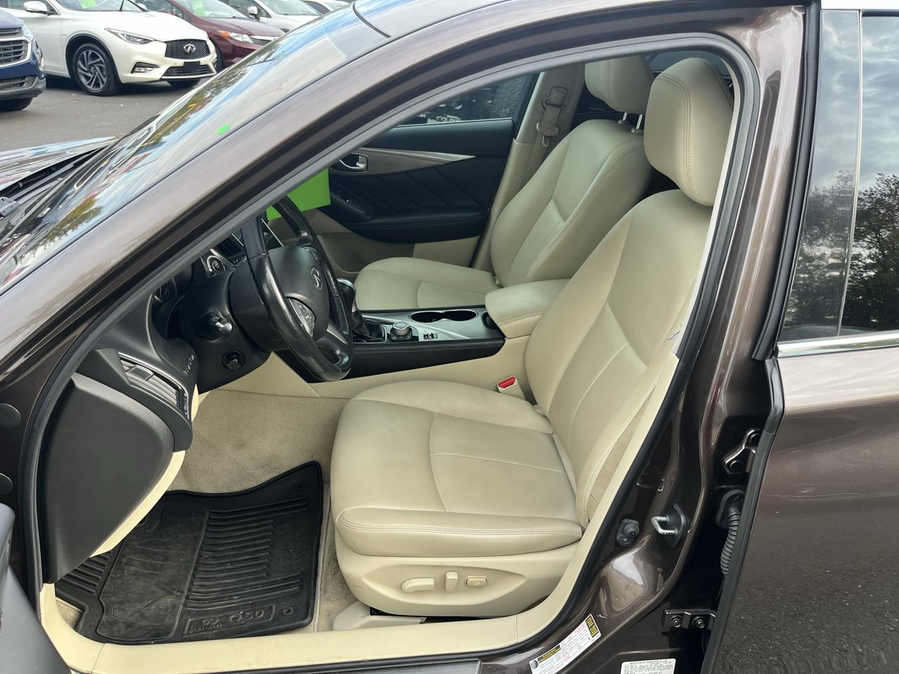 Infiniti Q50 4dr Sdn 3.0t Premium AWD 2016