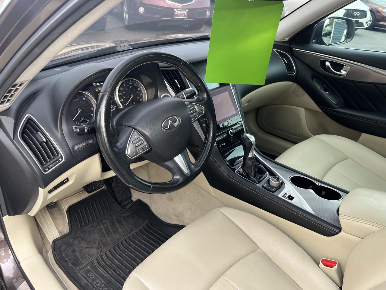 Infiniti Q50 4dr Sdn 3.0t Premium AWD 2016