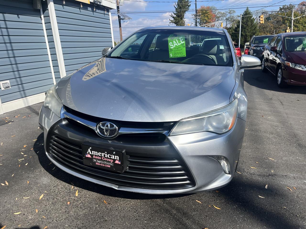 Toyota Camry 4dr Sdn I4 Auto LE (Natl) 2015
