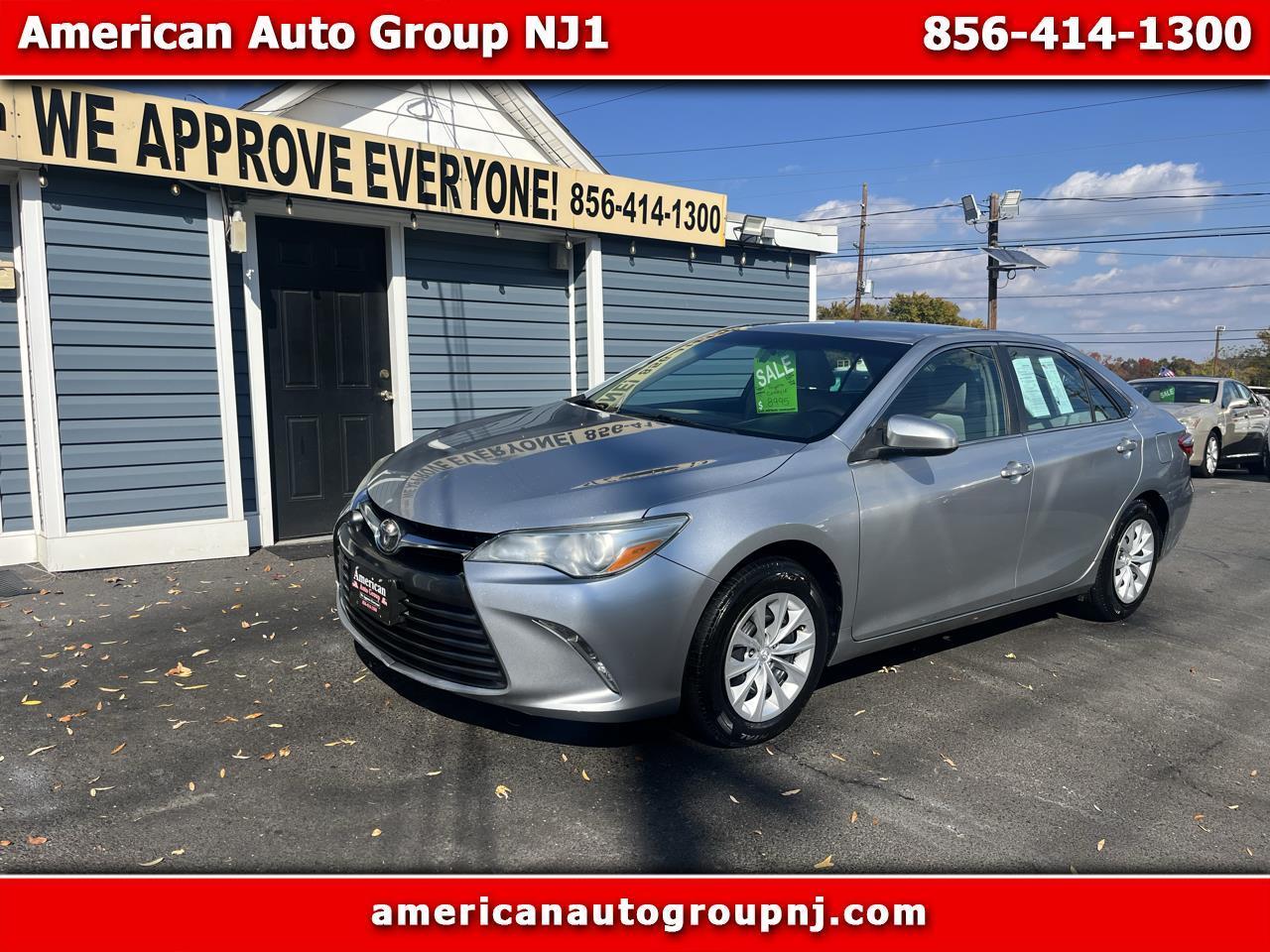 2015 Toyota Camry 4dr Sdn I4 Auto LE (Natl)