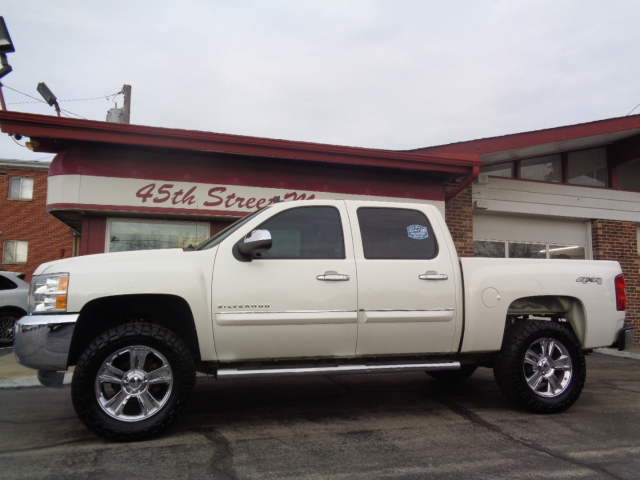 Chevrolet Silverado 1500 4WD Crew Cab 143.5" LT 2013