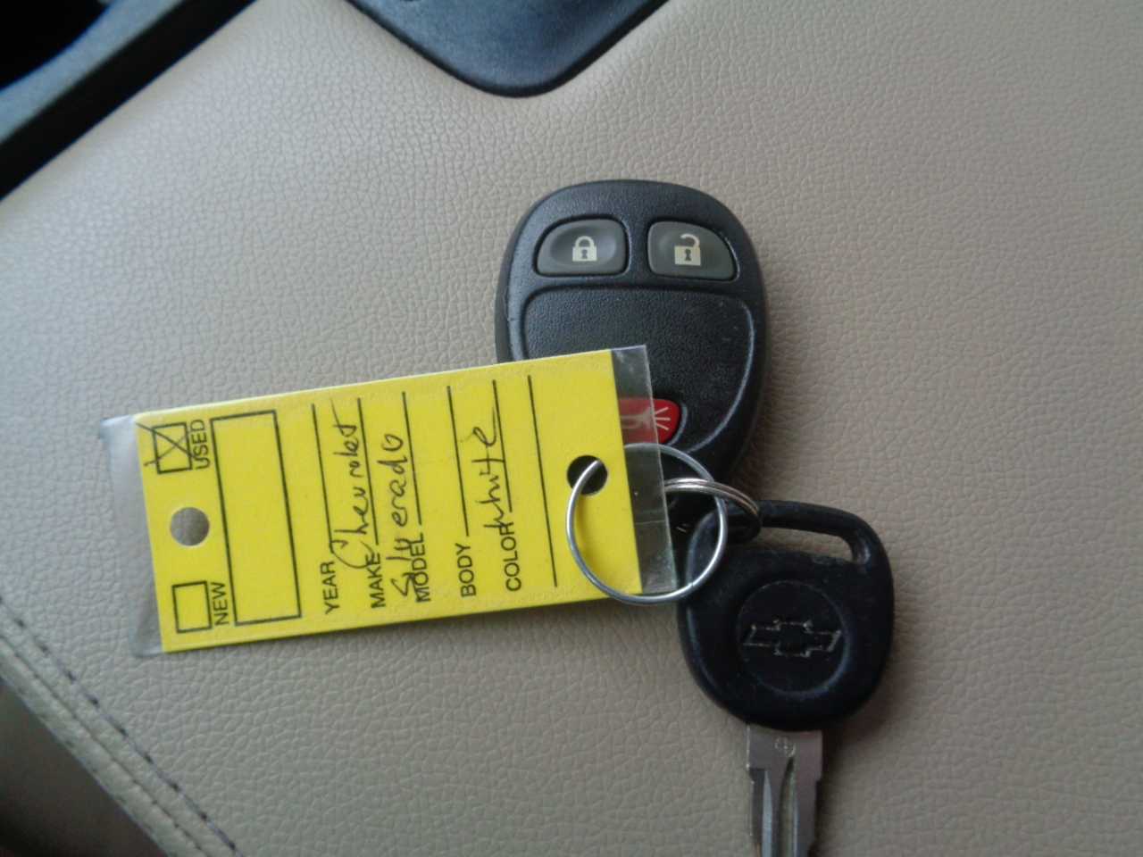 Chevrolet Silverado 1500 4WD Crew Cab 143.5" LT 2013