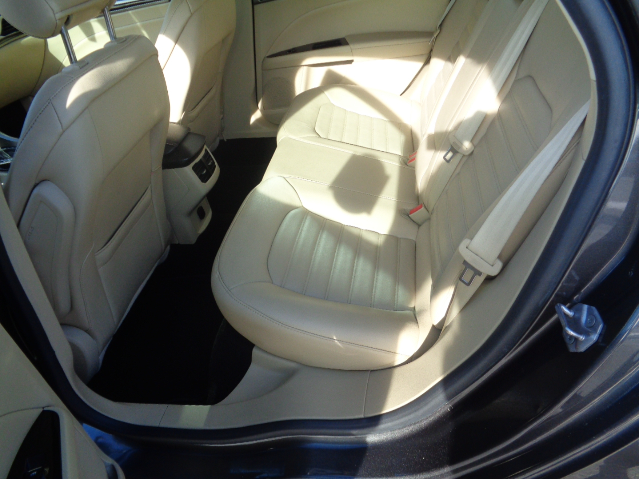 Ford Fusion 4dr Sdn SE FWD 2016