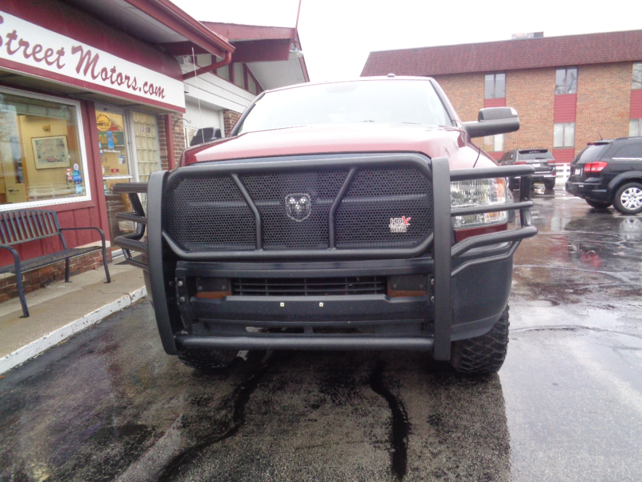 RAM 2500 Tradesman 4x4 Crew Cab 6'4" Box 2017
