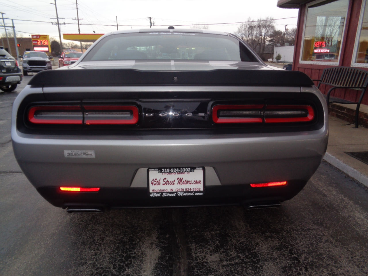 Dodge Challenger 2dr Cpe R/T 2016