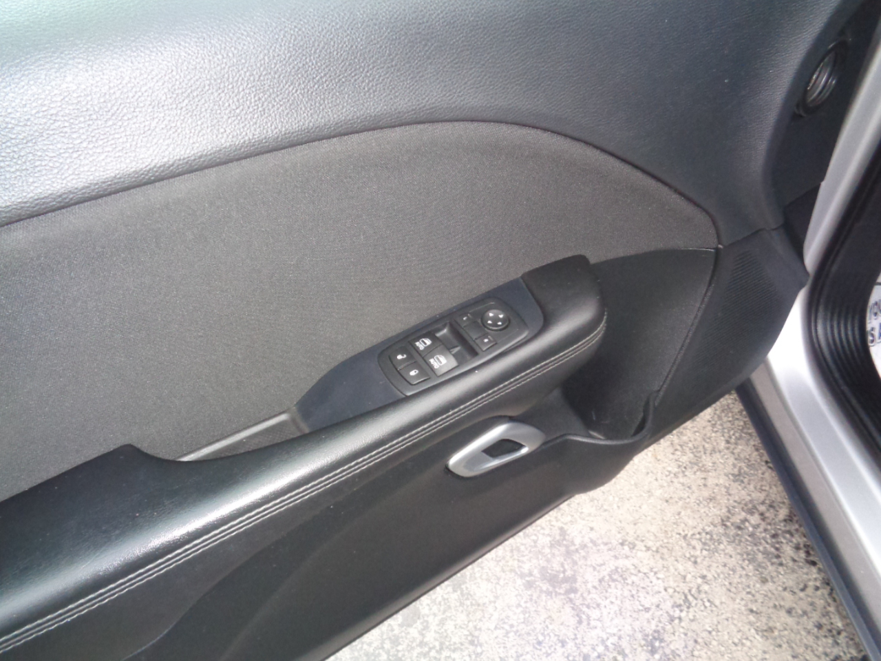 Dodge Challenger 2dr Cpe R/T 2016