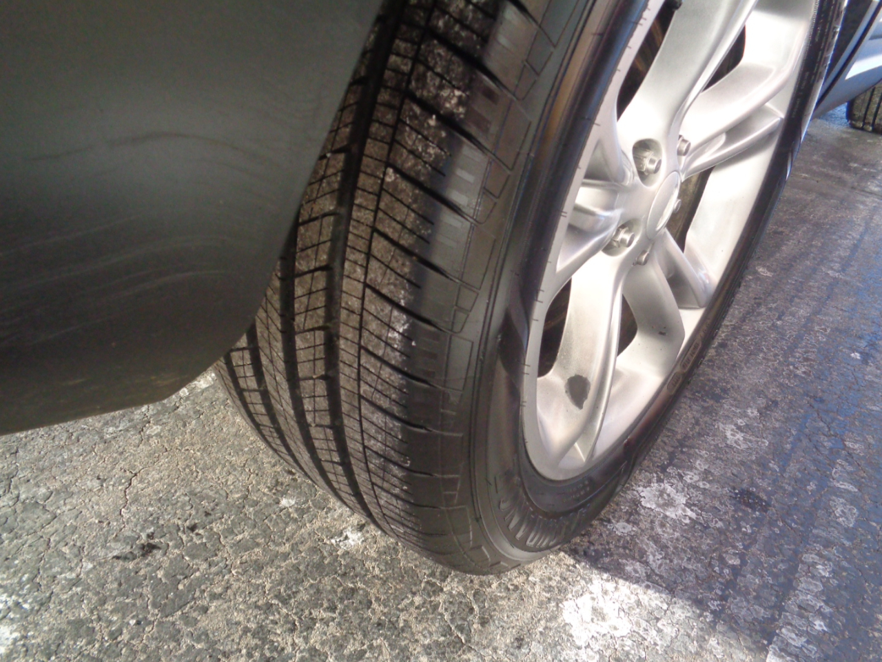 Ford Explorer 4WD 4dr Limited 2012