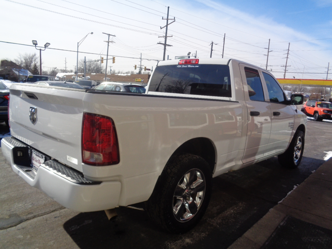 RAM 1500 Classic Express 4x2 Quad Cab 6'4" Box 2019