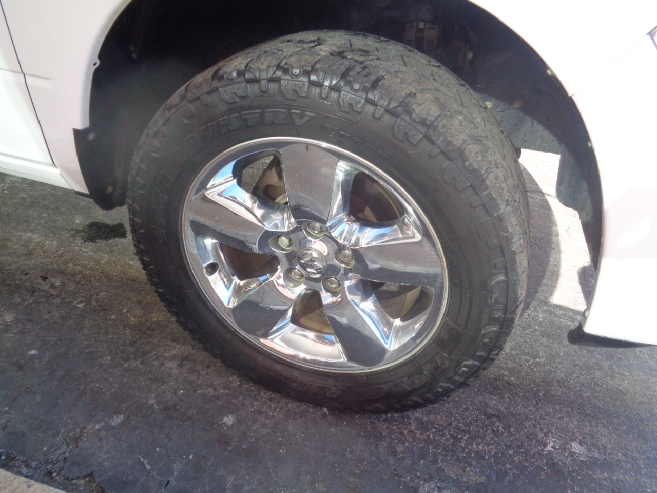 RAM 1500 Classic Express 4x2 Quad Cab 6'4" Box 2019