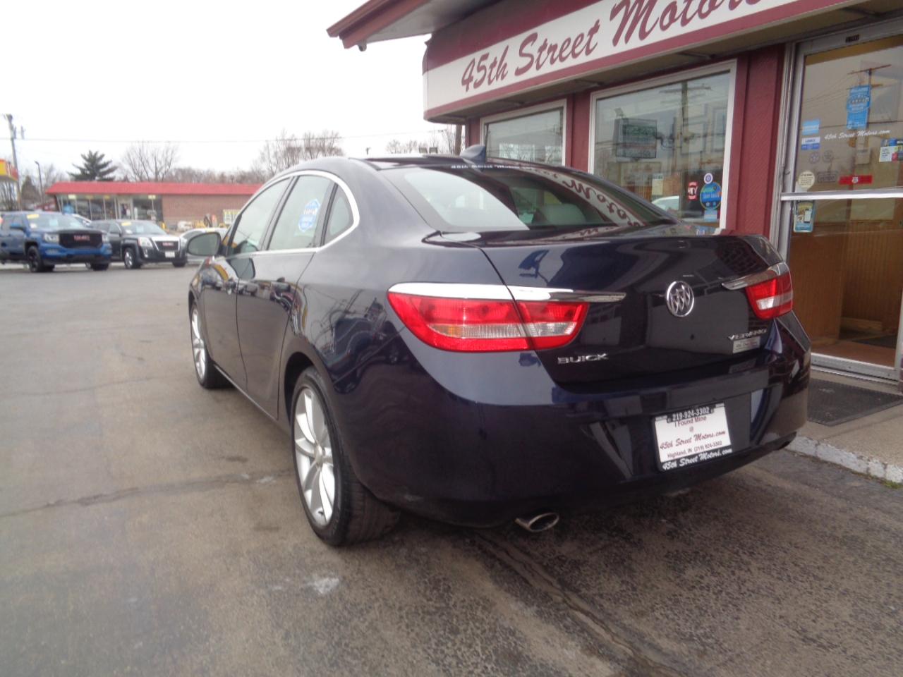 Buick Verano 4dr Sdn w/1SD 2015