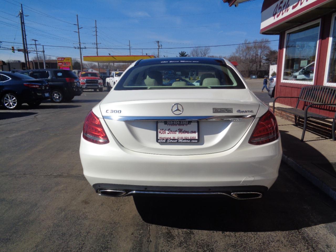 Mercedes-Benz C-Class 4dr Sdn C 300 4MATIC 2015