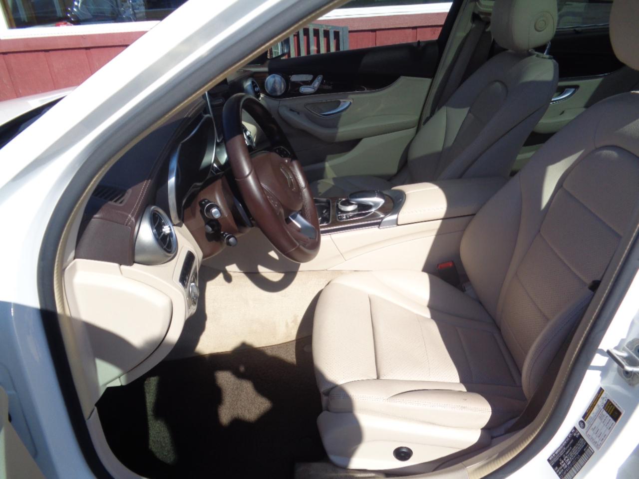 Mercedes-Benz C-Class 4dr Sdn C 300 4MATIC 2015