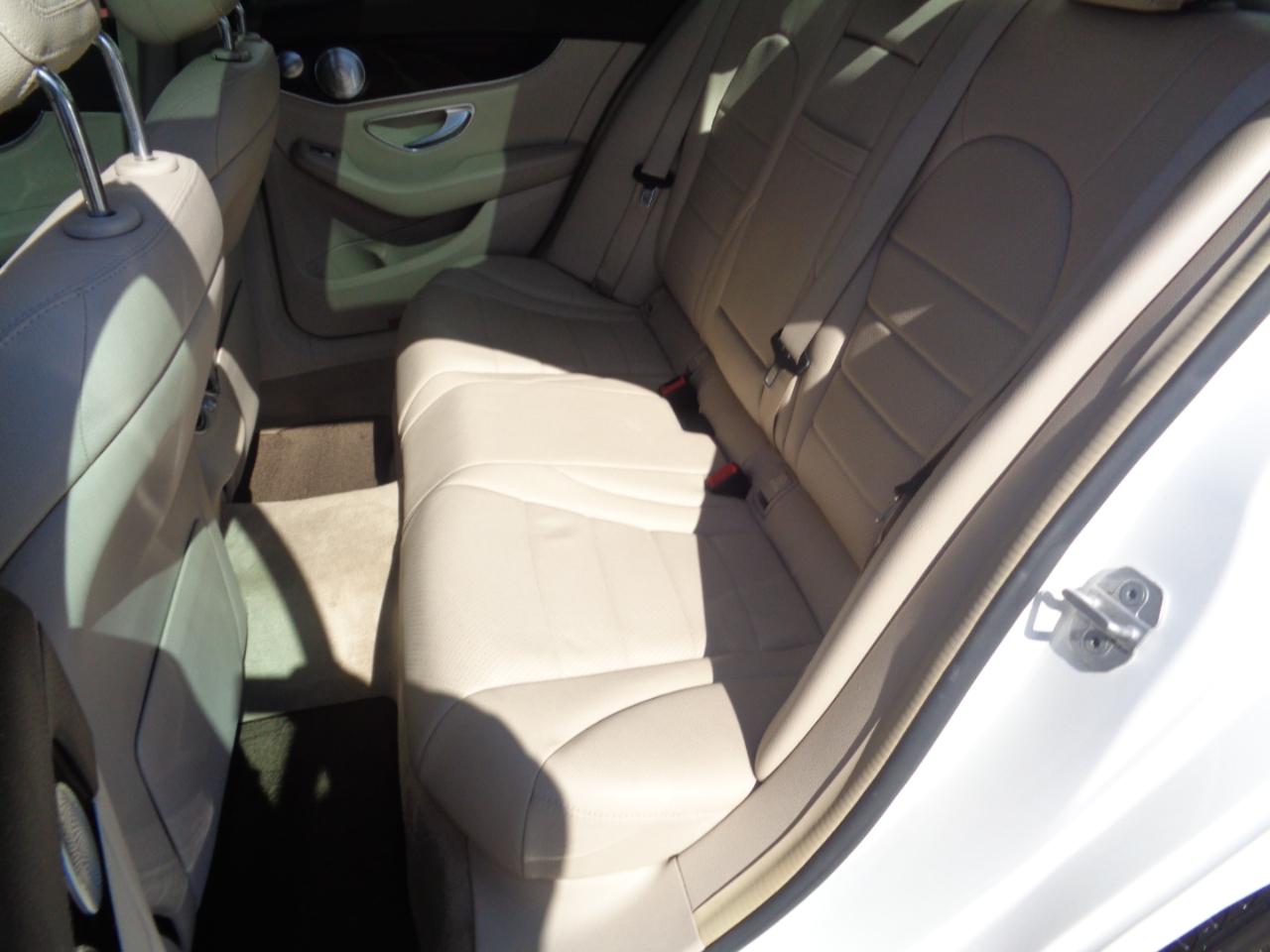 Mercedes-Benz C-Class 4dr Sdn C 300 4MATIC 2015