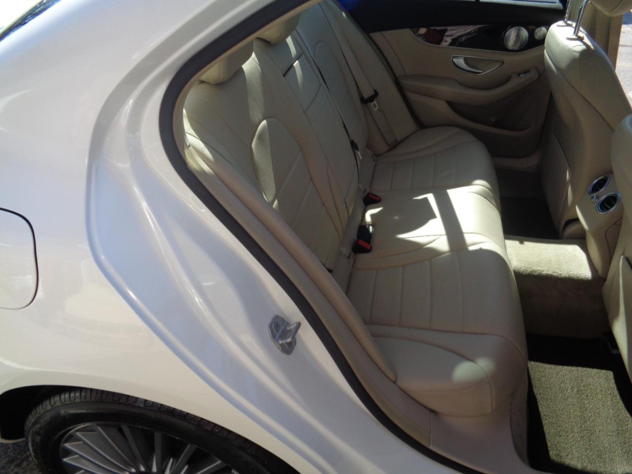 Mercedes-Benz C-Class 4dr Sdn C 300 4MATIC 2015