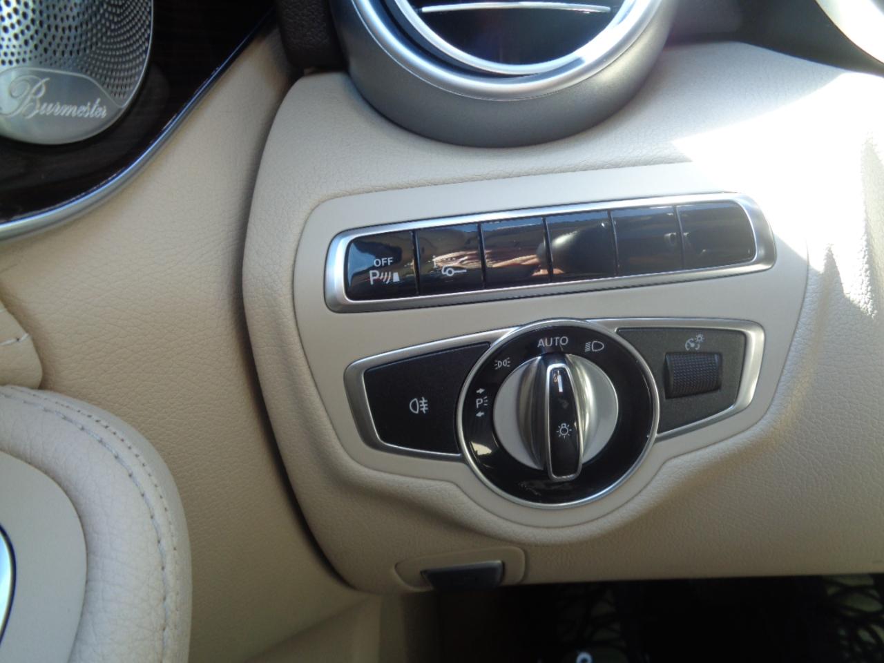 Mercedes-Benz C-Class 4dr Sdn C 300 4MATIC 2015