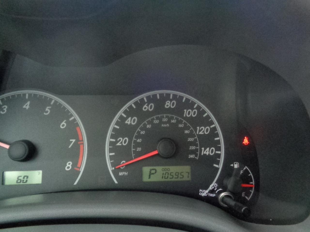 Toyota Corolla 4dr Sdn LE Auto 2010