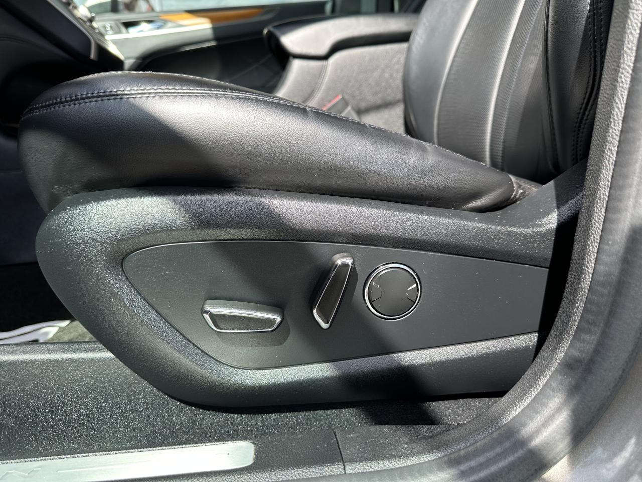 Lincoln MKC AWD 4dr Reserve 2016