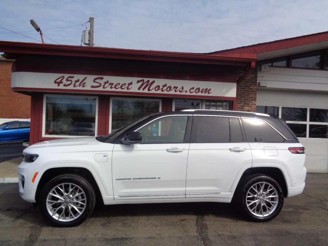 Jeep Grand Cherokee 4xe Summit 4x4 2023