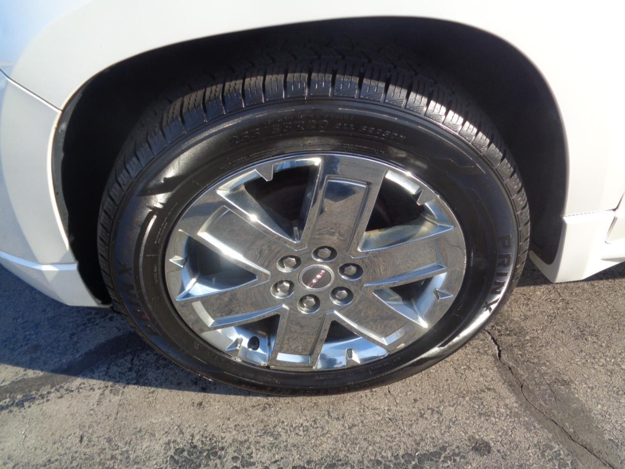 GMC Acadia AWD 4dr Denali 2013