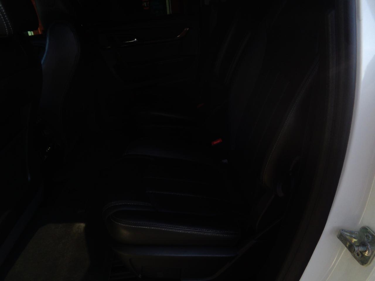 GMC Acadia AWD 4dr Denali 2013