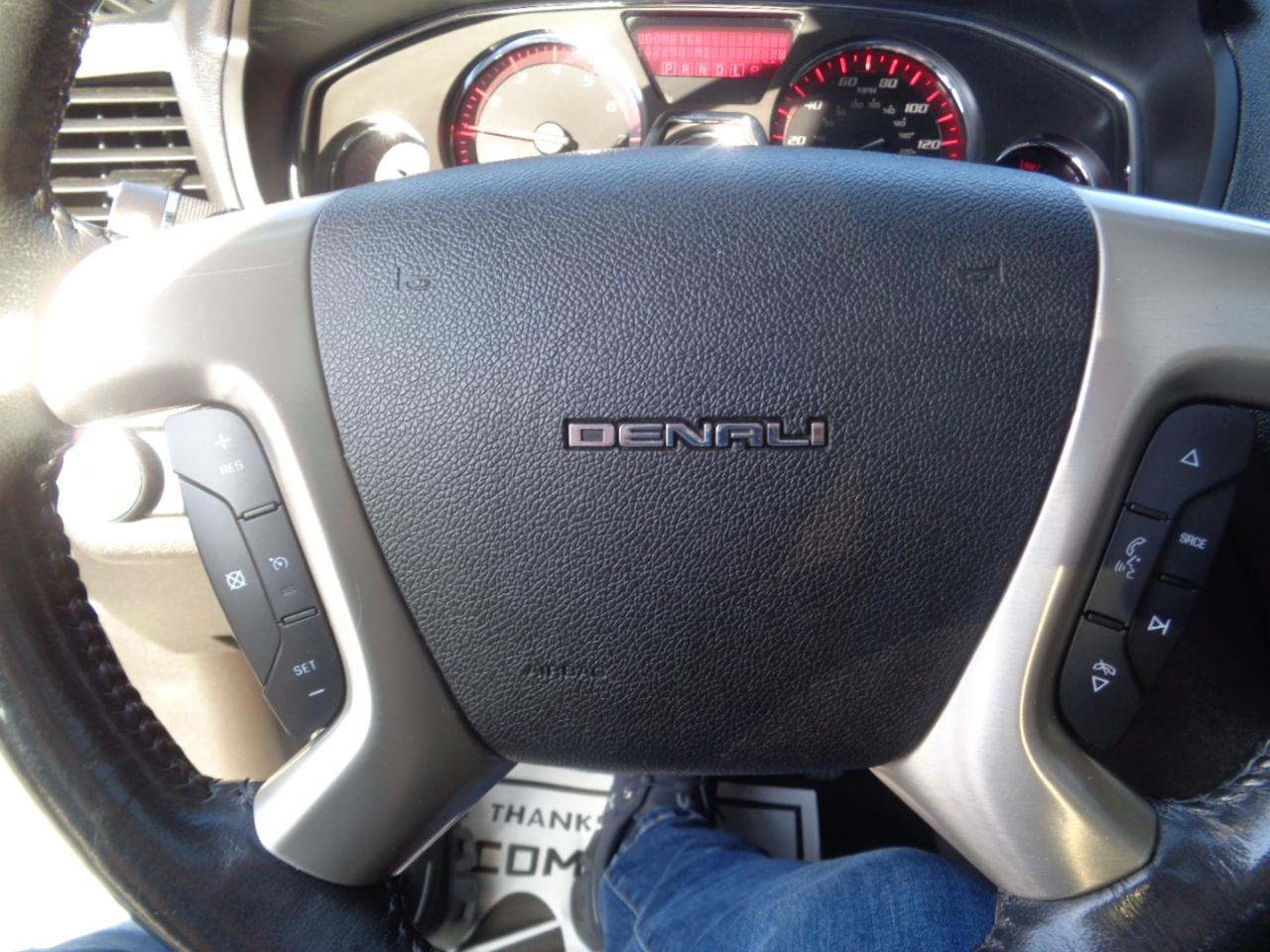 GMC Acadia AWD 4dr Denali 2013