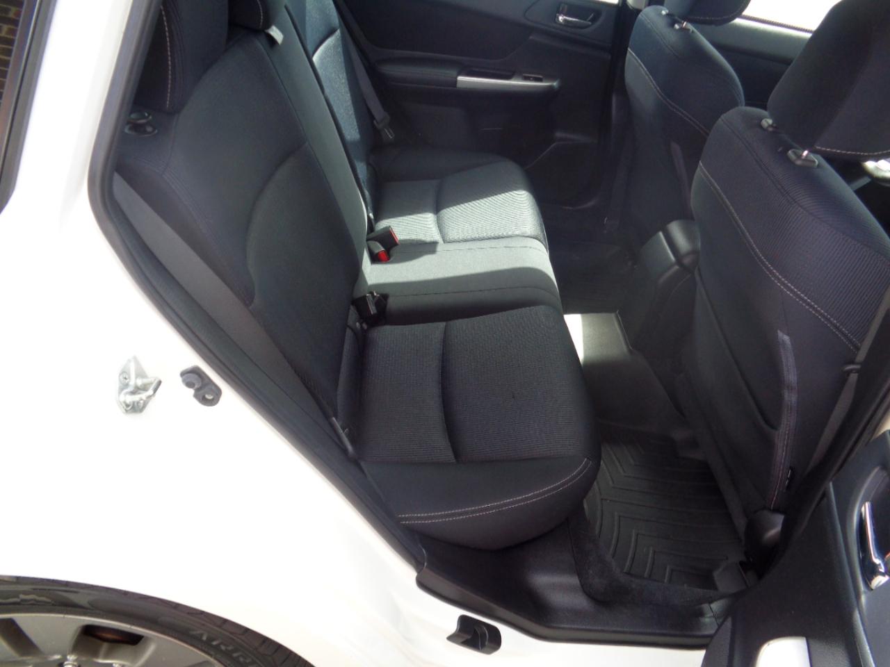 Subaru Impreza Wagon 5dr CVT 2.0i Sport Premium 2015