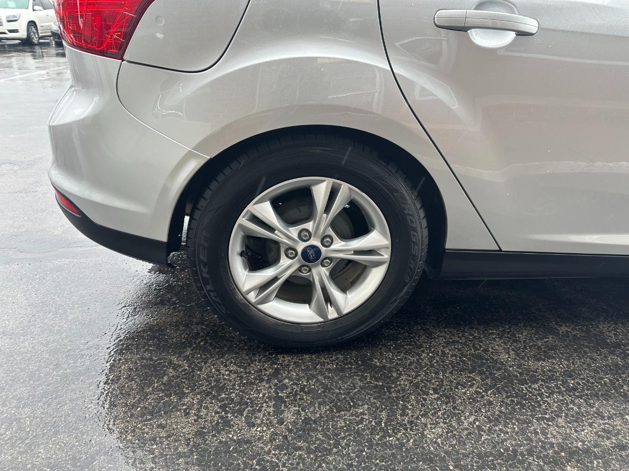 Ford Focus 5dr HB SE 2014