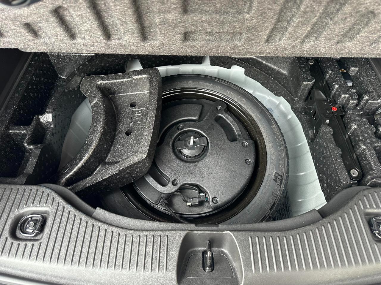 Buick Encore AWD 4dr Preferred 2021