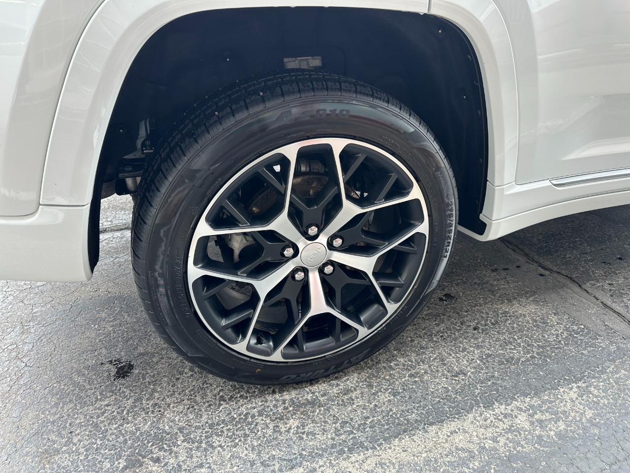 Jeep Grand Cherokee 4xe Summit Reserve 4x4 2023