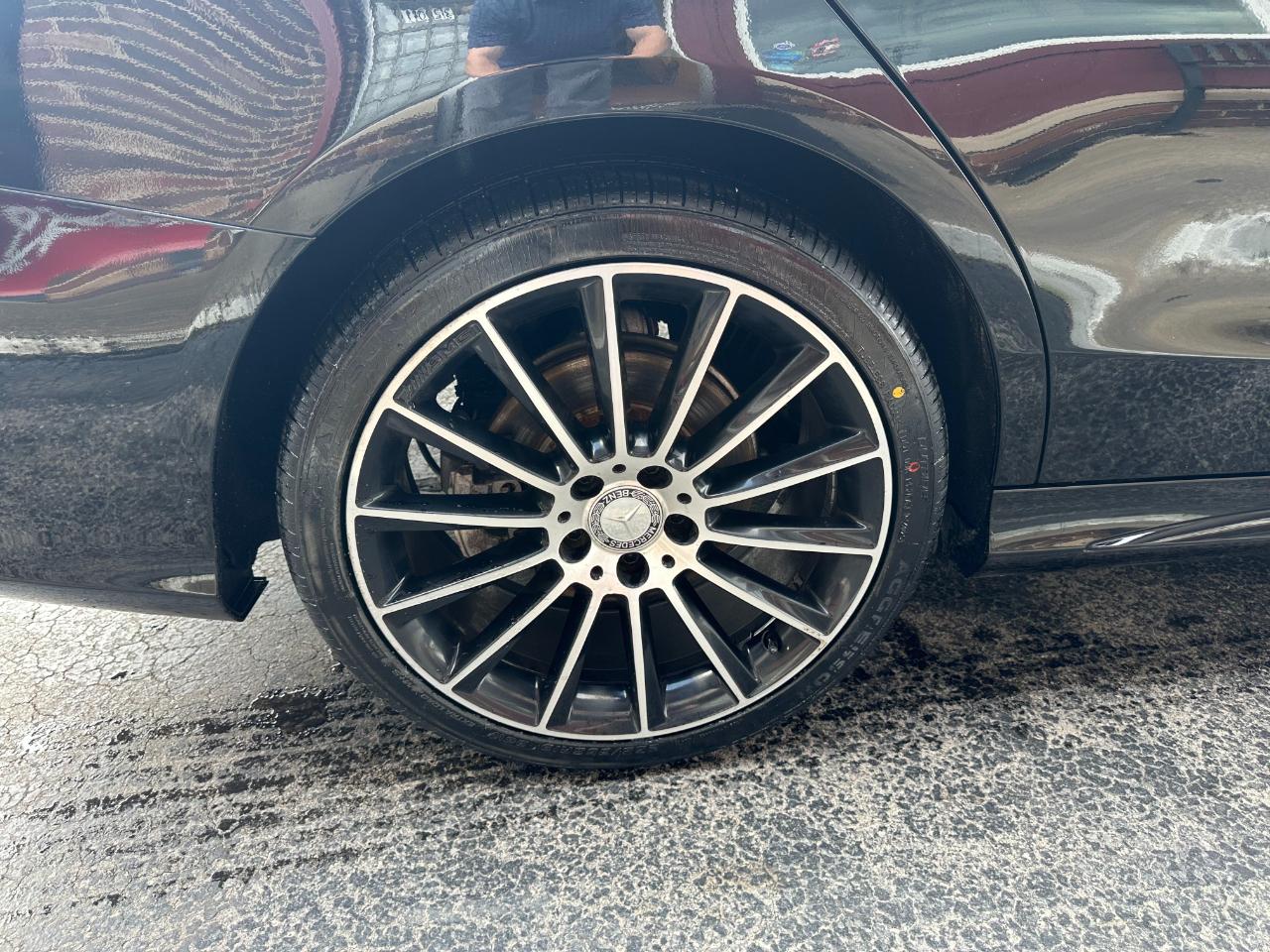 Mercedes-Benz C-Class 4dr Sdn C 400 4MATIC 2015