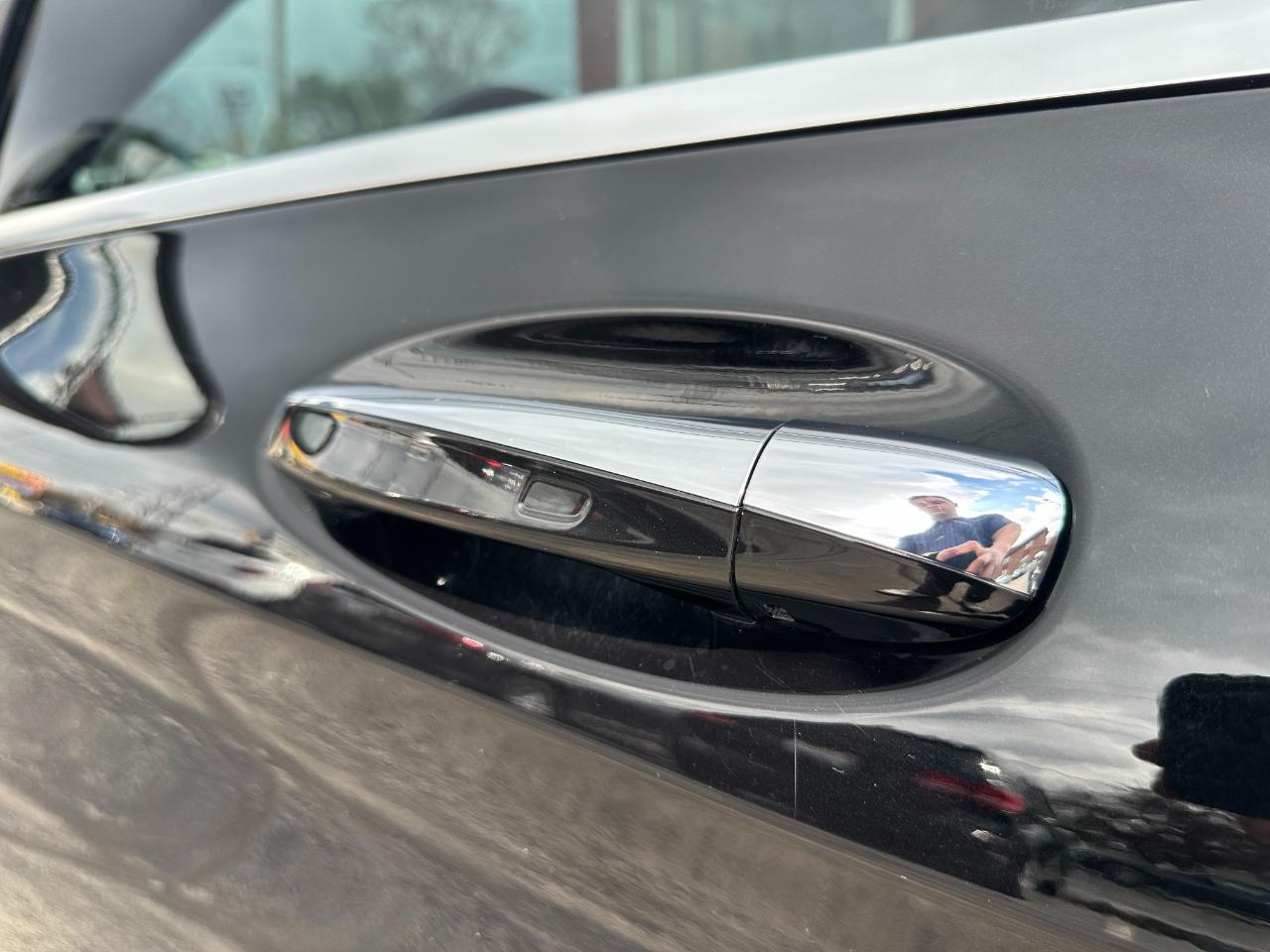 Mercedes-Benz C-Class 4dr Sdn C 400 4MATIC 2015