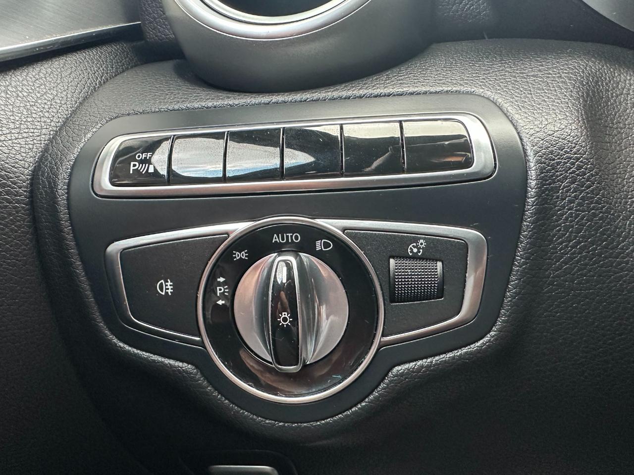 Mercedes-Benz C-Class 4dr Sdn C 400 4MATIC 2015